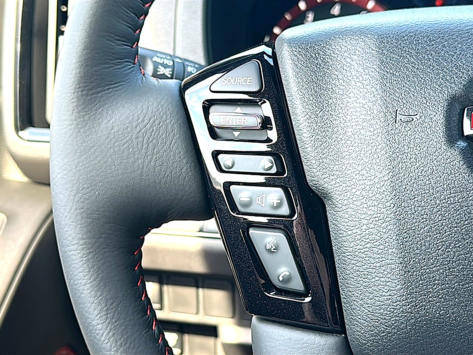 2027 Nissan Frontier Crew Cab PRO-X®