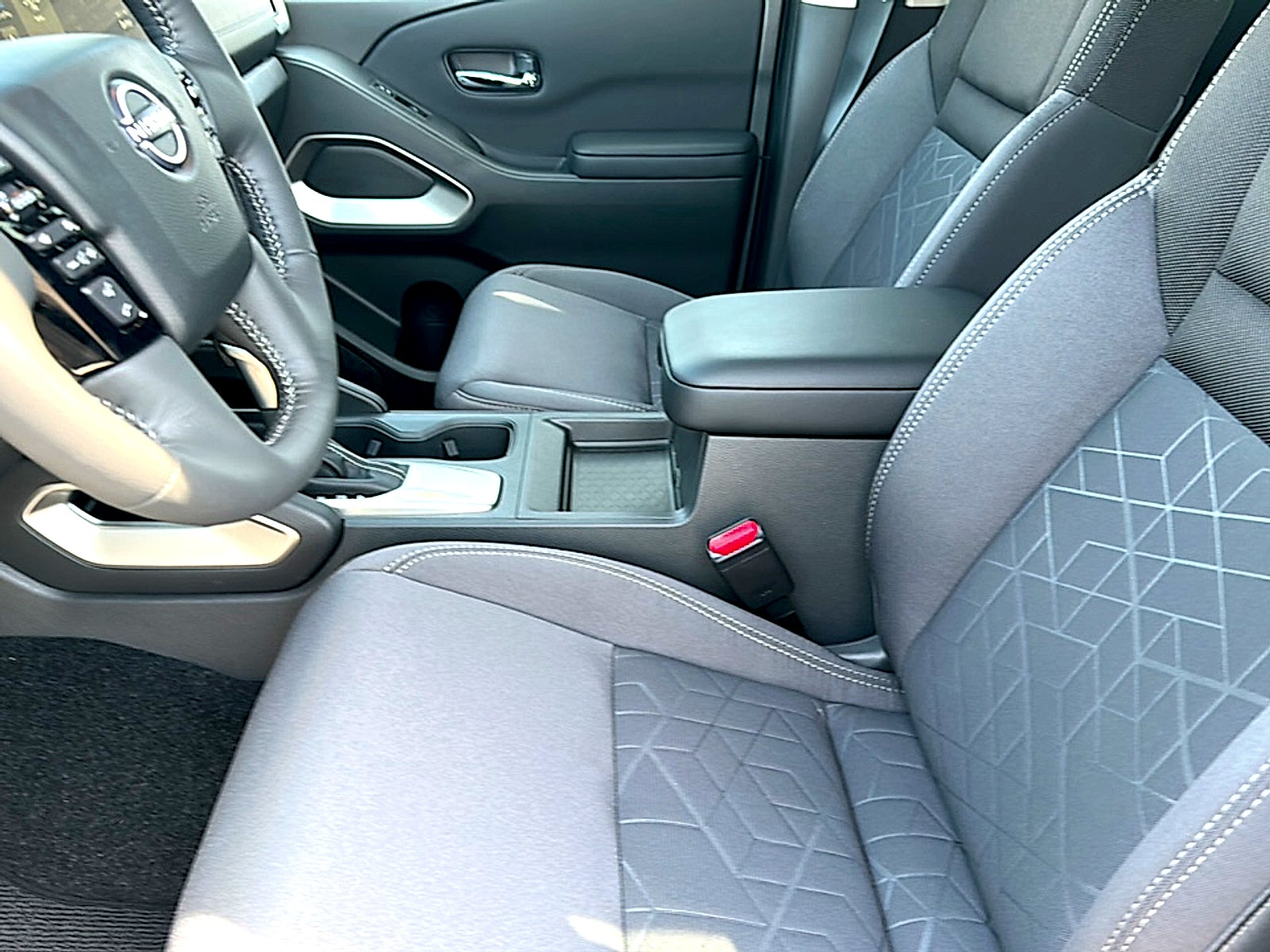 2027 Nissan Frontier Crew Cab SV
