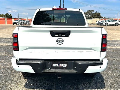 2027 Nissan Frontier Crew Cab SV