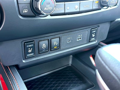 2027 Nissan Frontier Crew Cab PRO-X®