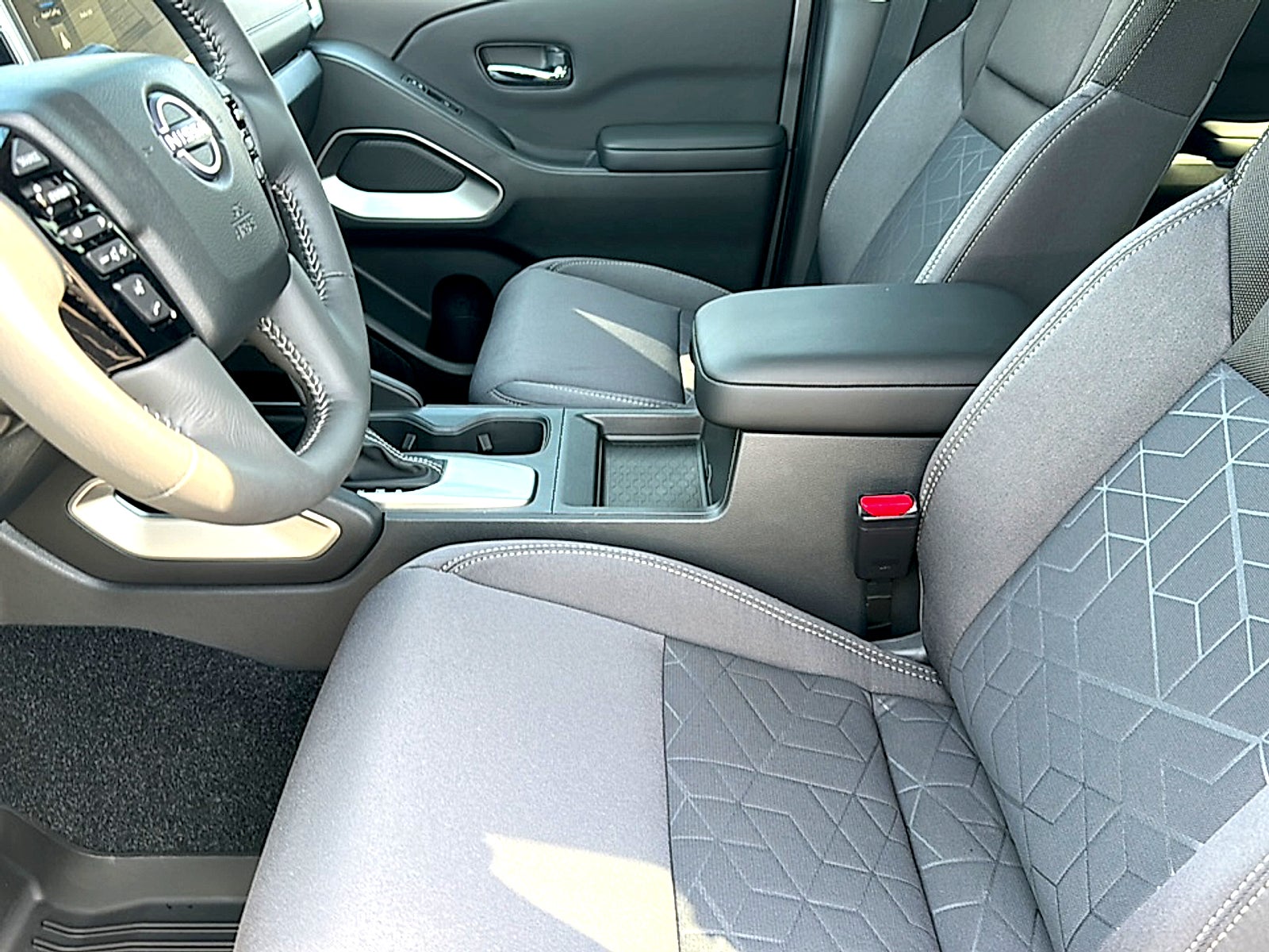 2027 Nissan Frontier Crew Cab SV