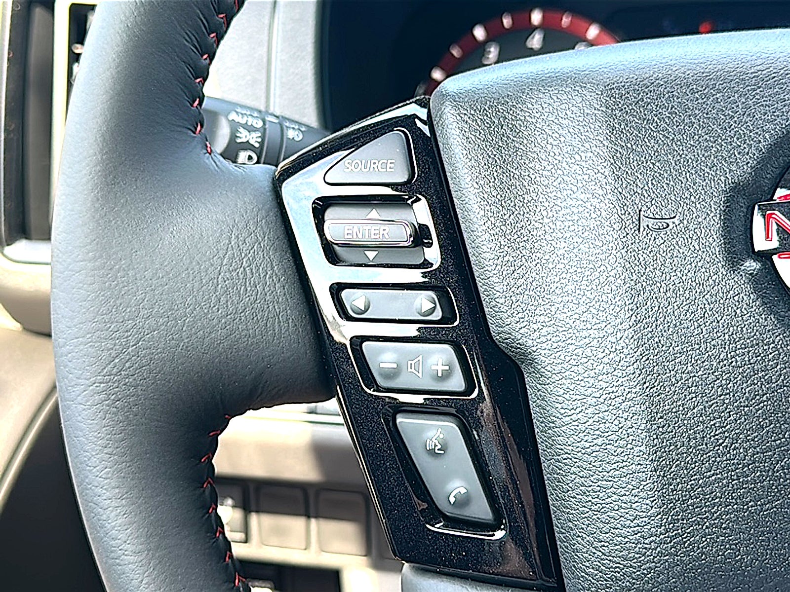 2027 Nissan Frontier Crew Cab PRO-X®