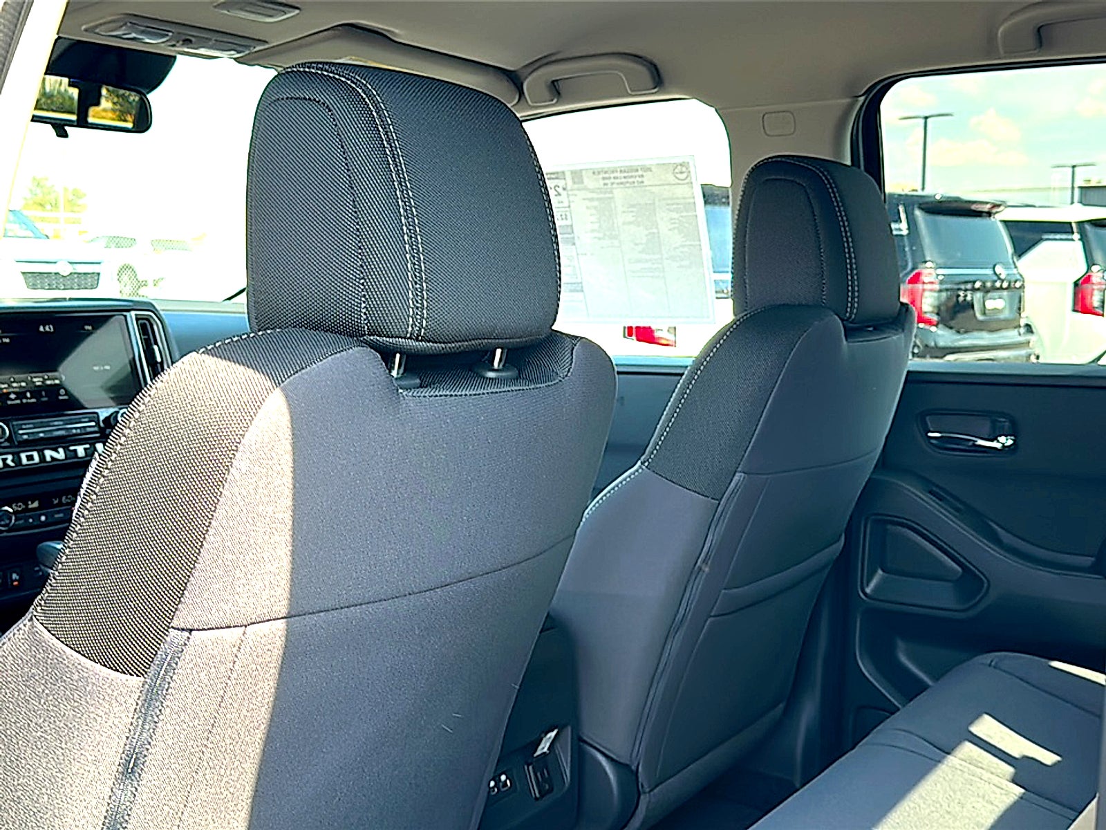 2027 Nissan Frontier Crew Cab SV
