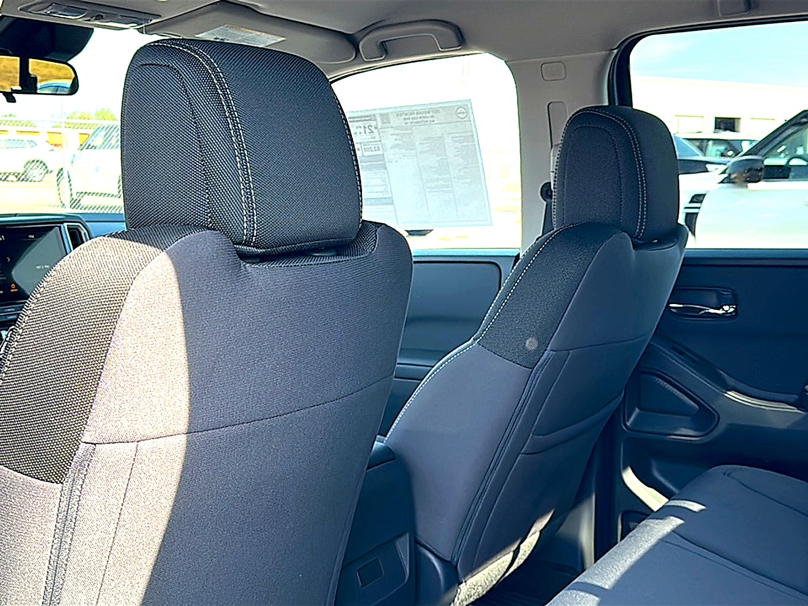 2027 Nissan Frontier Crew Cab SV