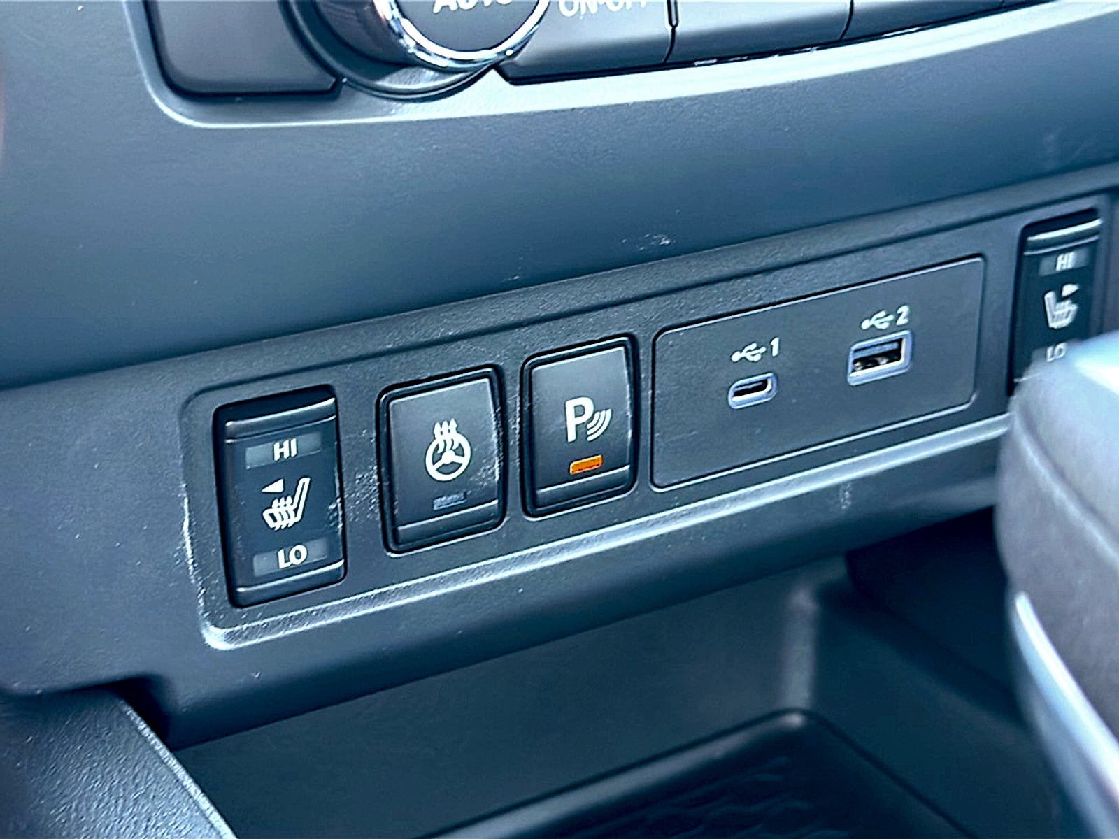 2027 Nissan Frontier Crew Cab SV