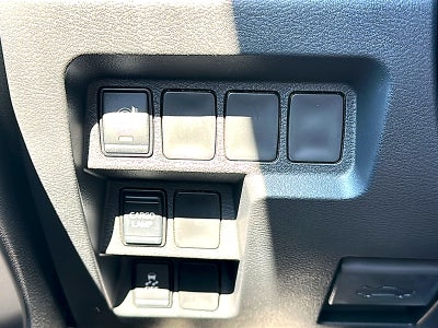 2027 Nissan Frontier Crew Cab SV