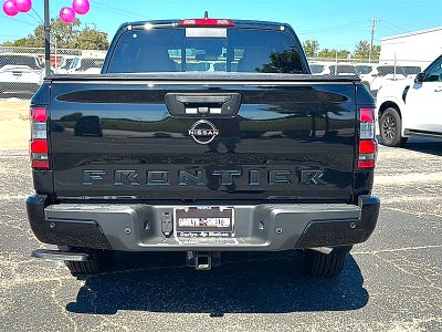 2027 Nissan Frontier Crew Cab SV