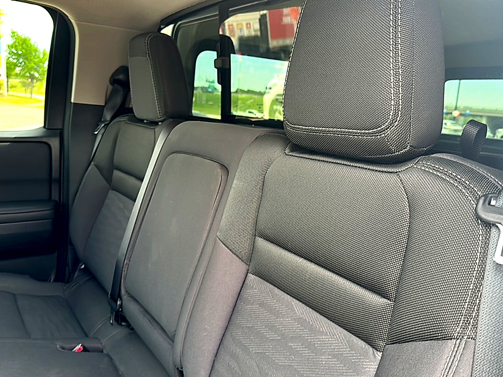 2024 Nissan Frontier Crew Cab SV 4x2