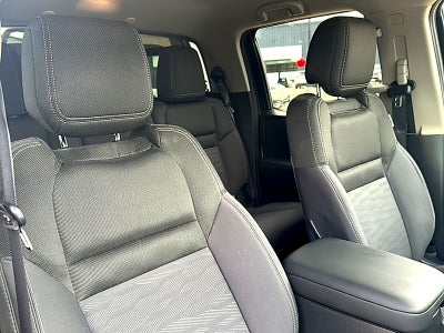 2024 Nissan Frontier Crew Cab SV 4x2