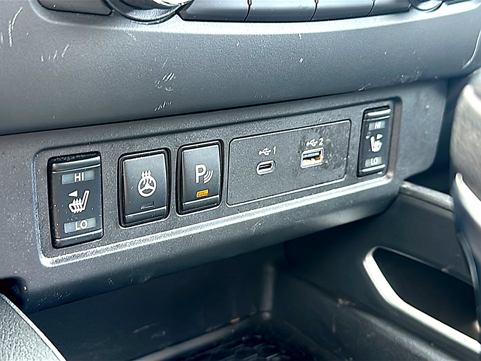 2024 Nissan Frontier Crew Cab SV 4x2