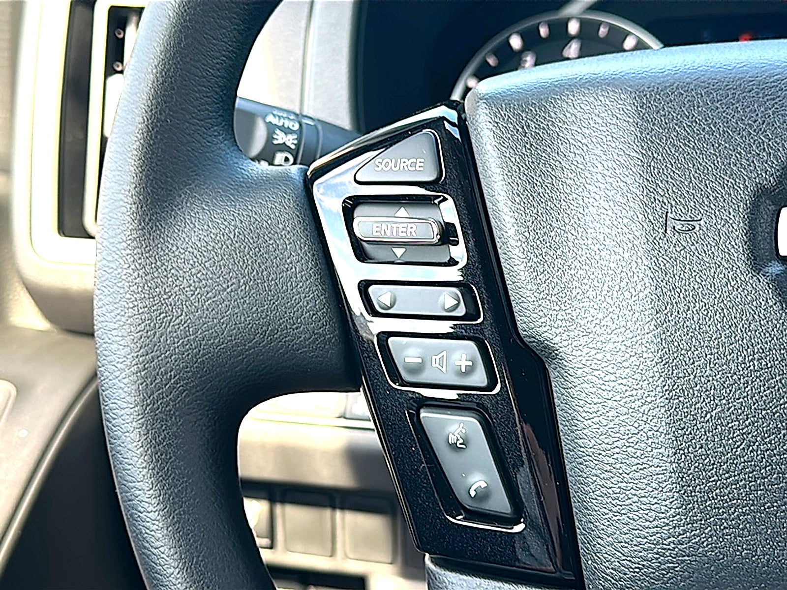 2027 Nissan Frontier Crew Cab SV