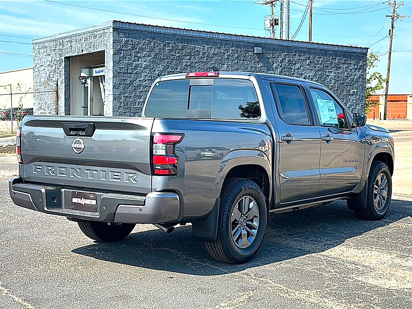 2027 Nissan Frontier Crew Cab SV