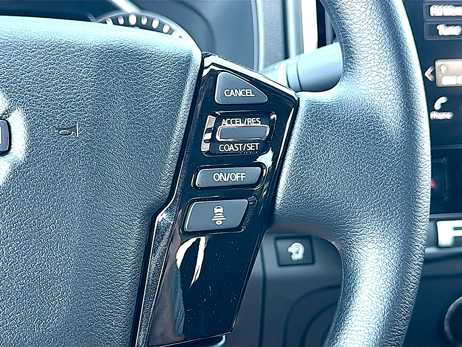 2027 Nissan Frontier Crew Cab SV
