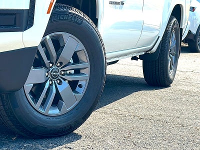 2027 Nissan Frontier Crew Cab SV