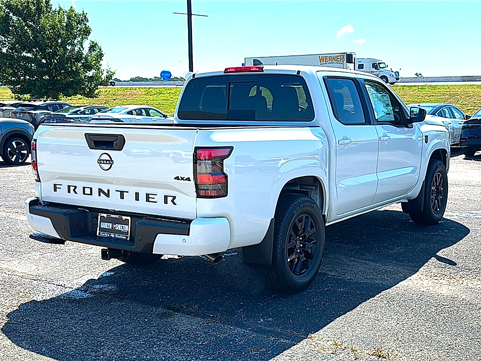 2026 Nissan Frontier Crew Cab SV