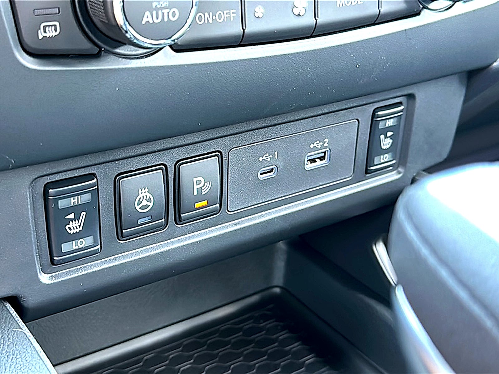2027 Nissan Frontier Crew Cab SV