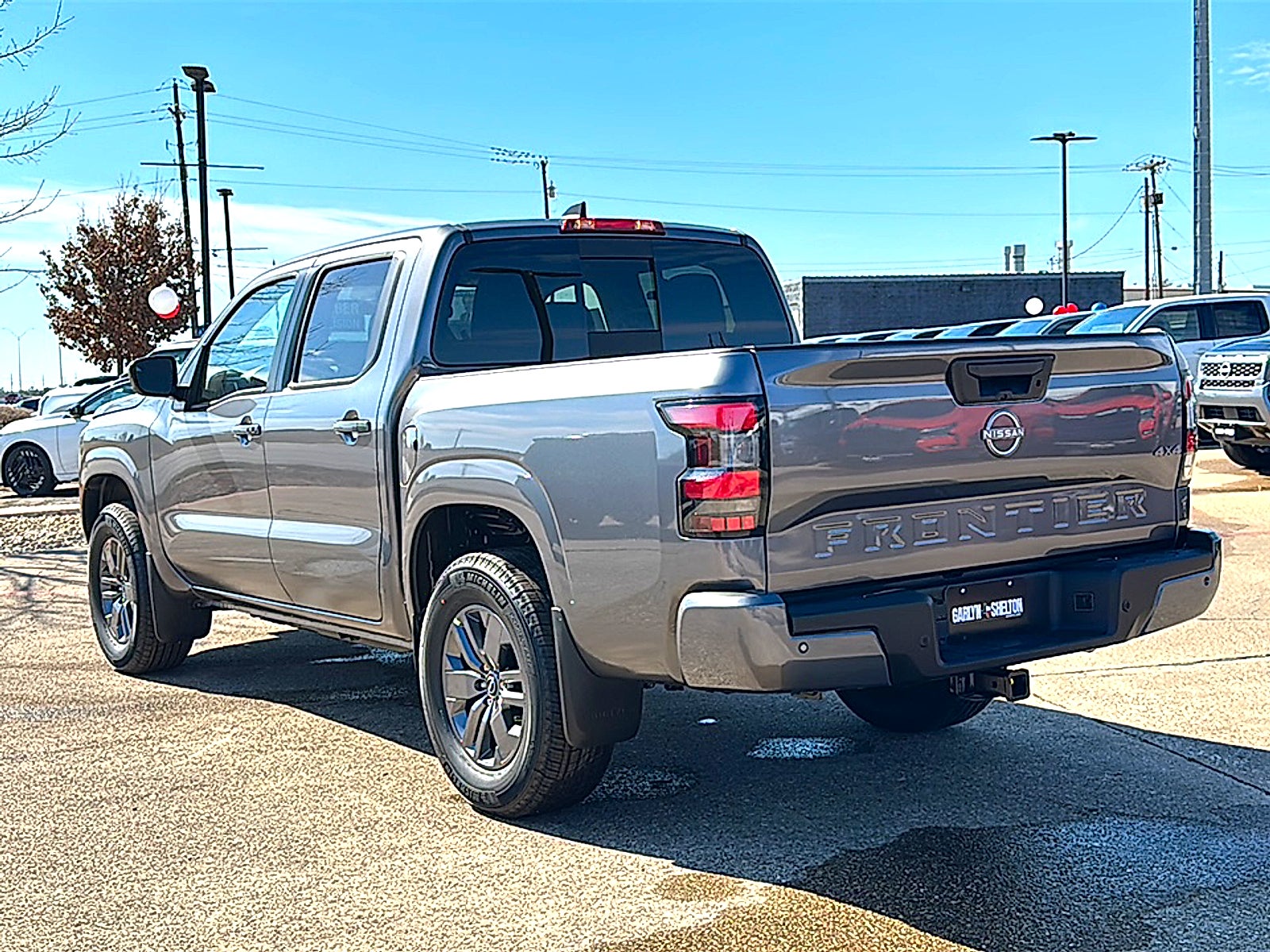 2026 Nissan Frontier Crew Cab SV