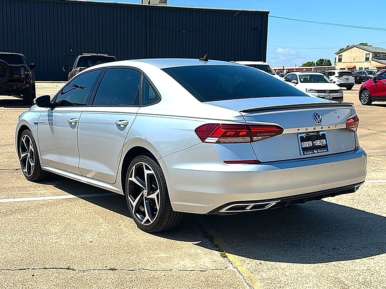 2020 Volkswagen Passat 2.0T R-Line