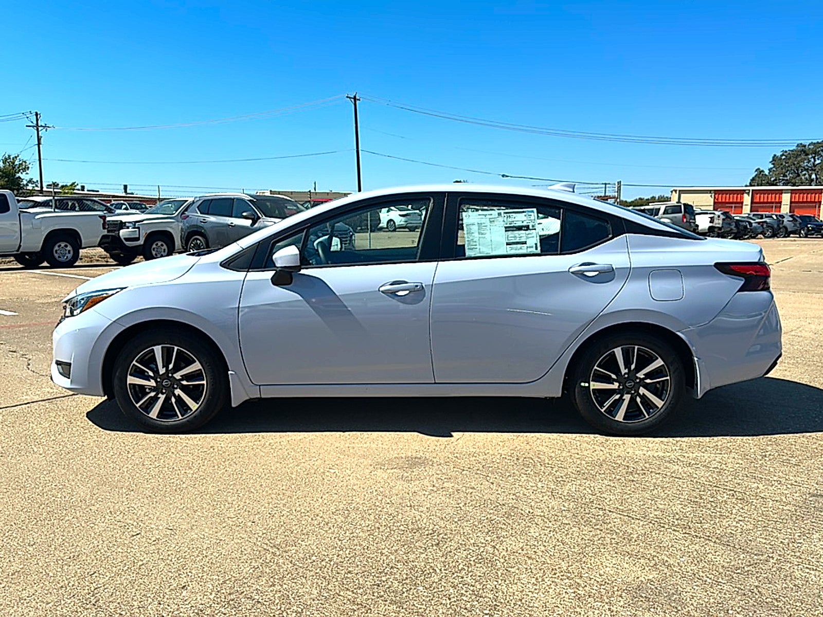 2025 Nissan Versa 1.6 SV