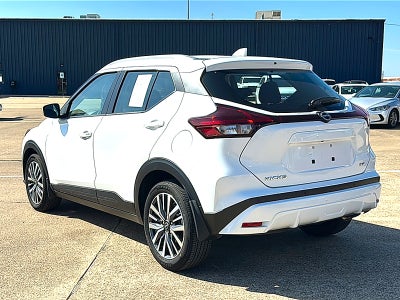2024 Nissan Kicks SV Xtronic CVT