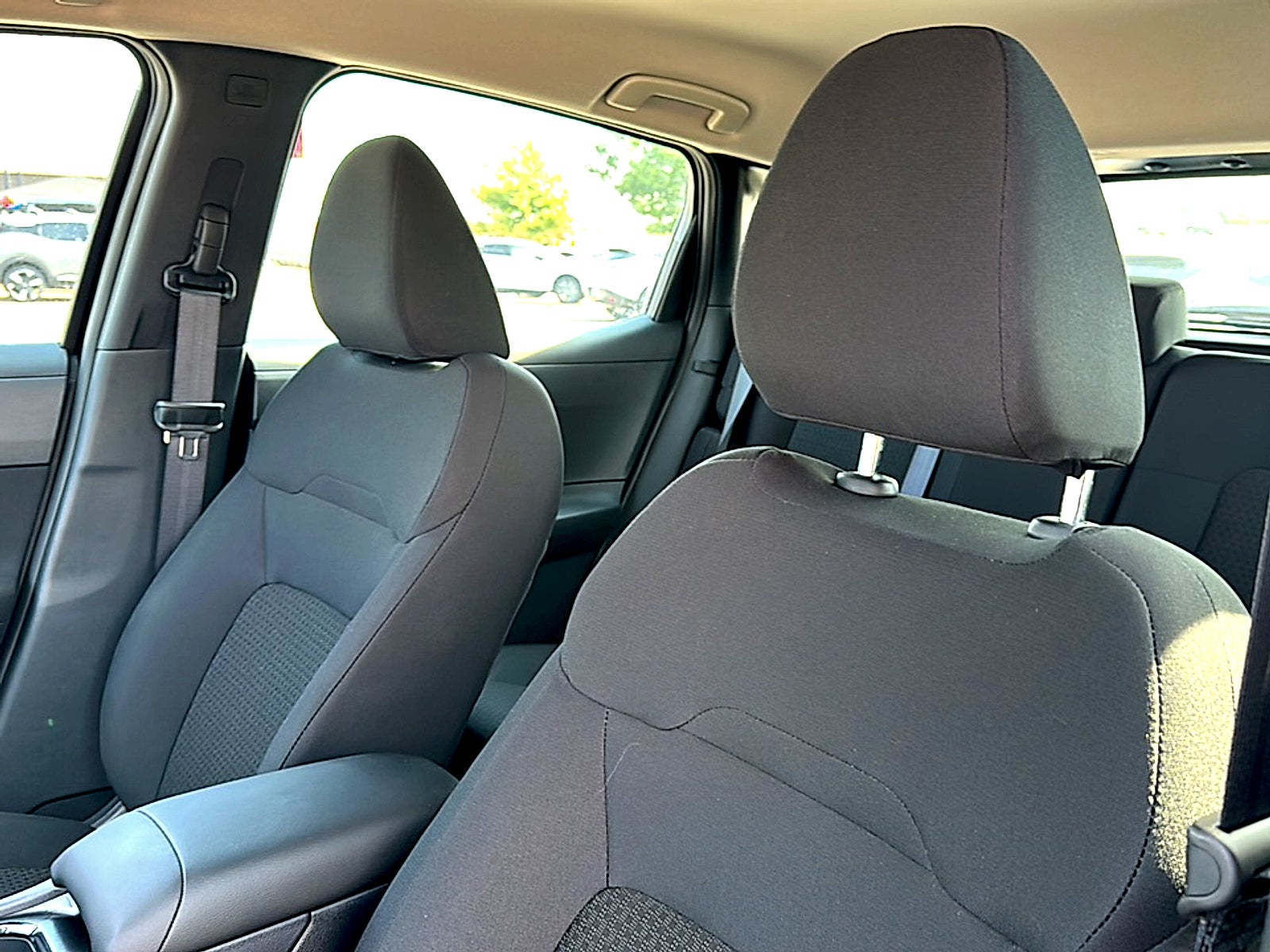2027 Nissan Kicks S