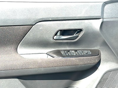 2027 Nissan Kicks S