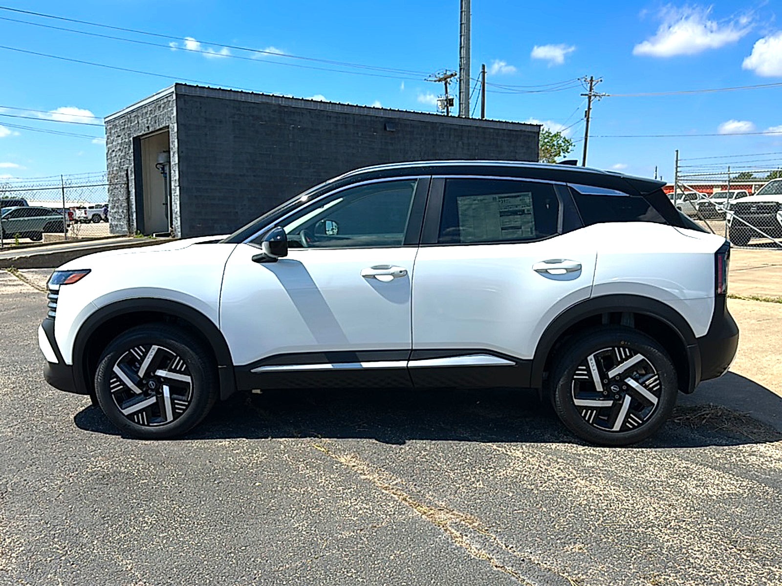 2026 Nissan Kicks SV