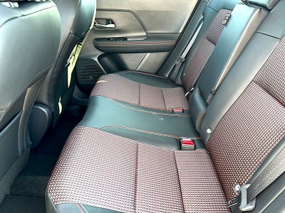 2025 Nissan Kicks SR FWD