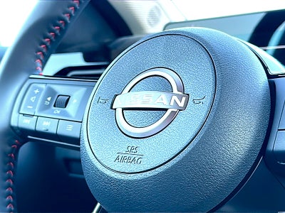 2025 Nissan Kicks SR FWD