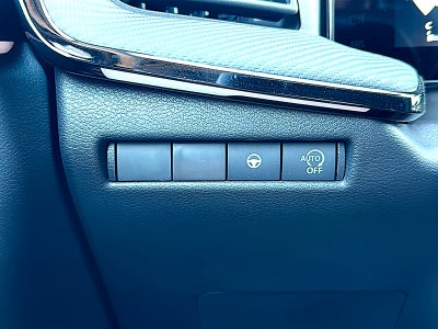 2025 Nissan Kicks SR FWD