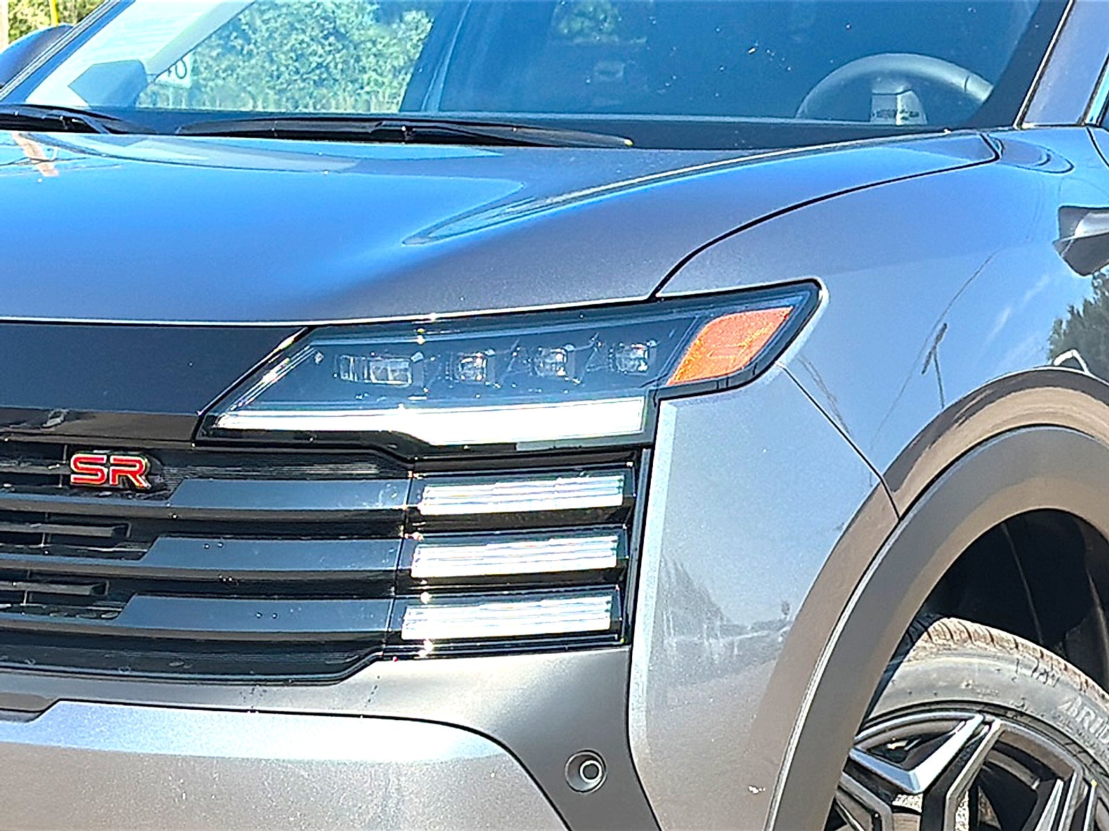 2025 Nissan Kicks SR FWD