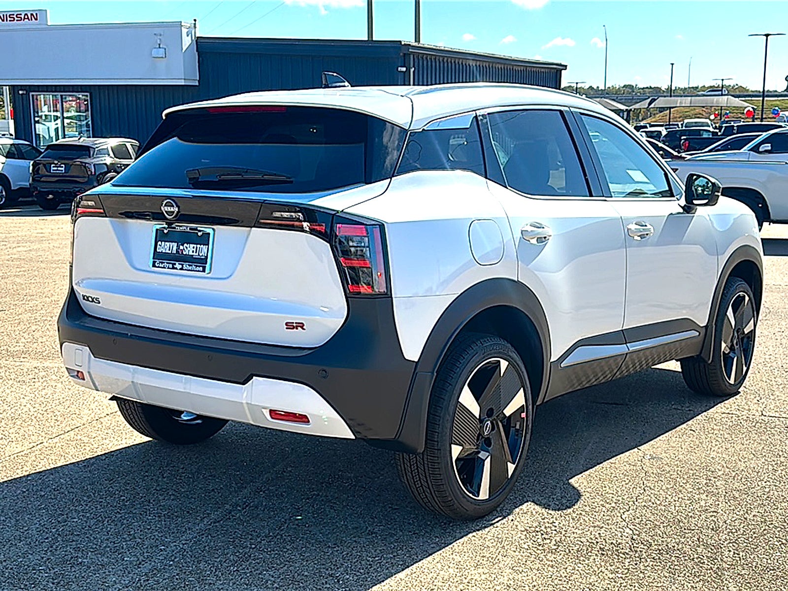 2026 Nissan Kicks SR