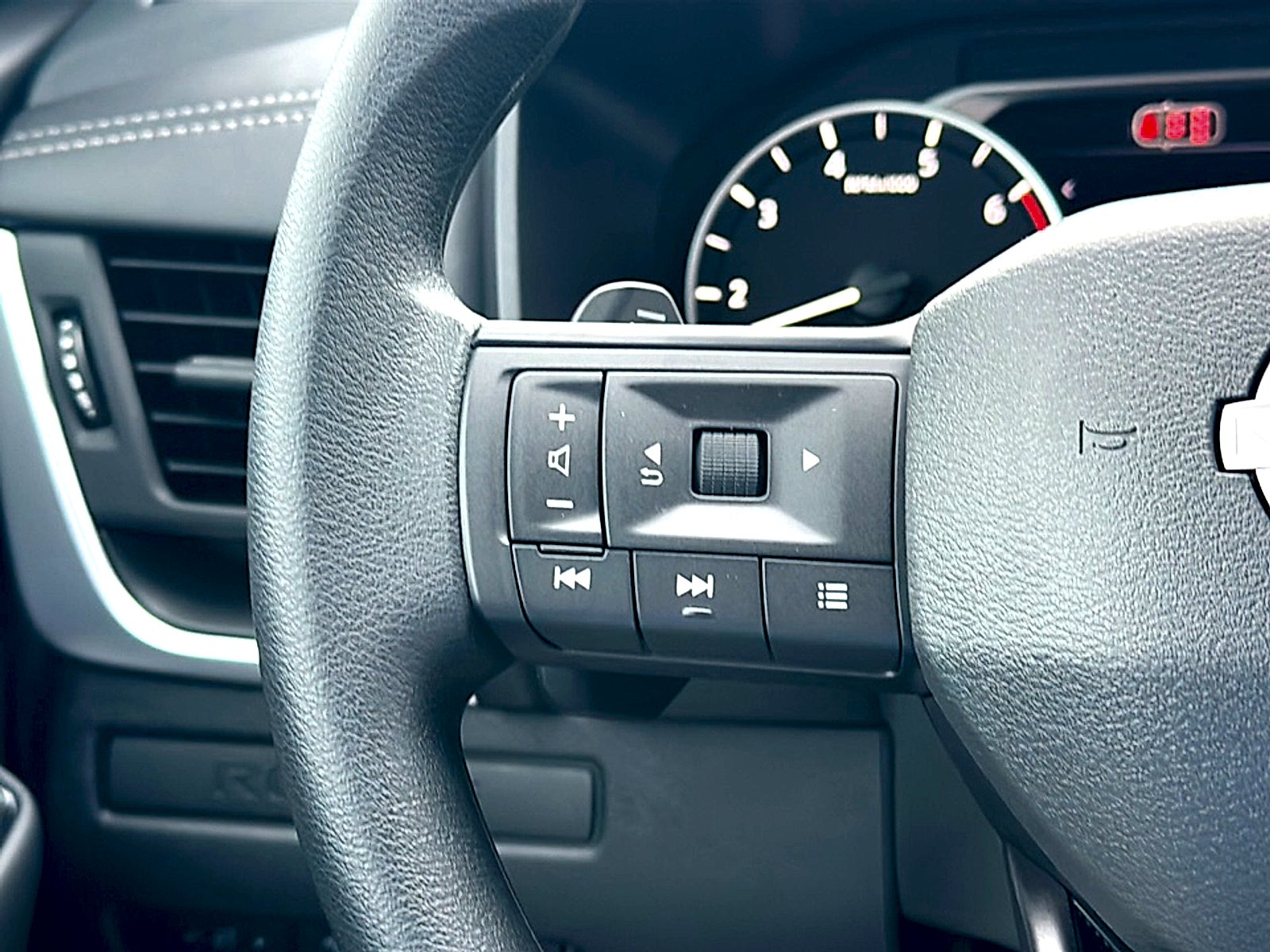 2026 Nissan Rogue S