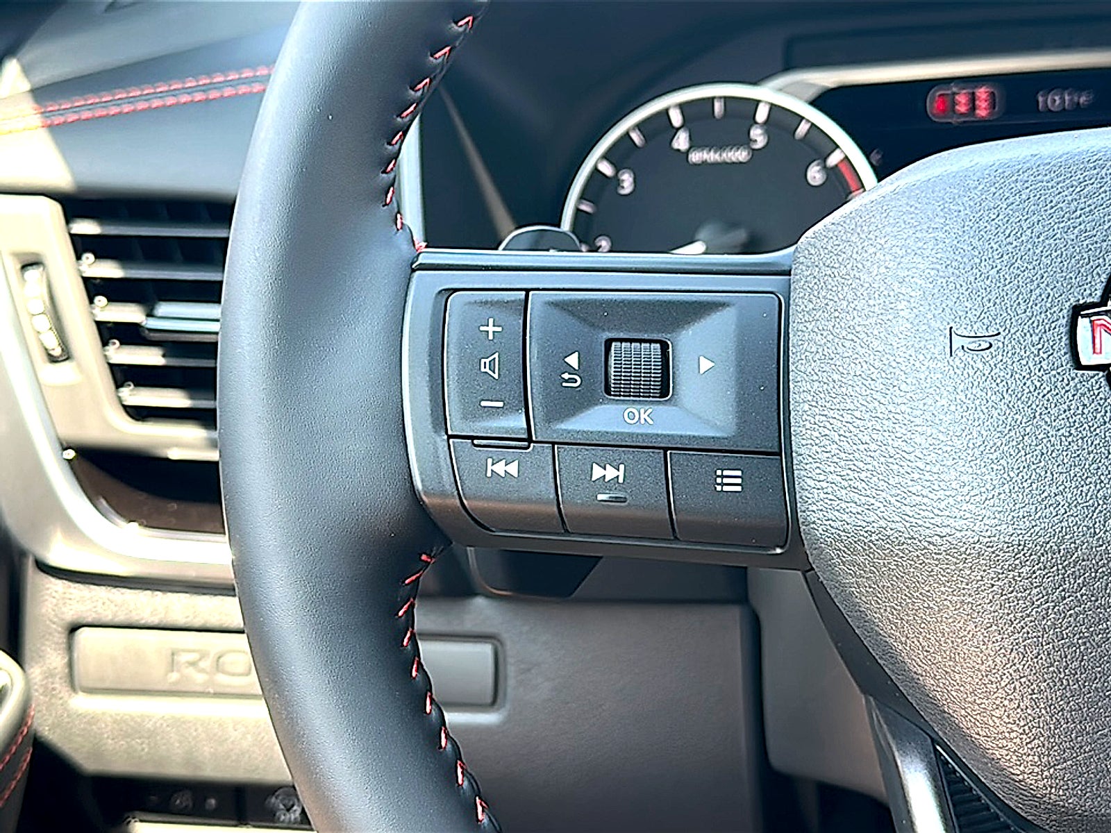 2026 Nissan Rogue Rock Creek®
