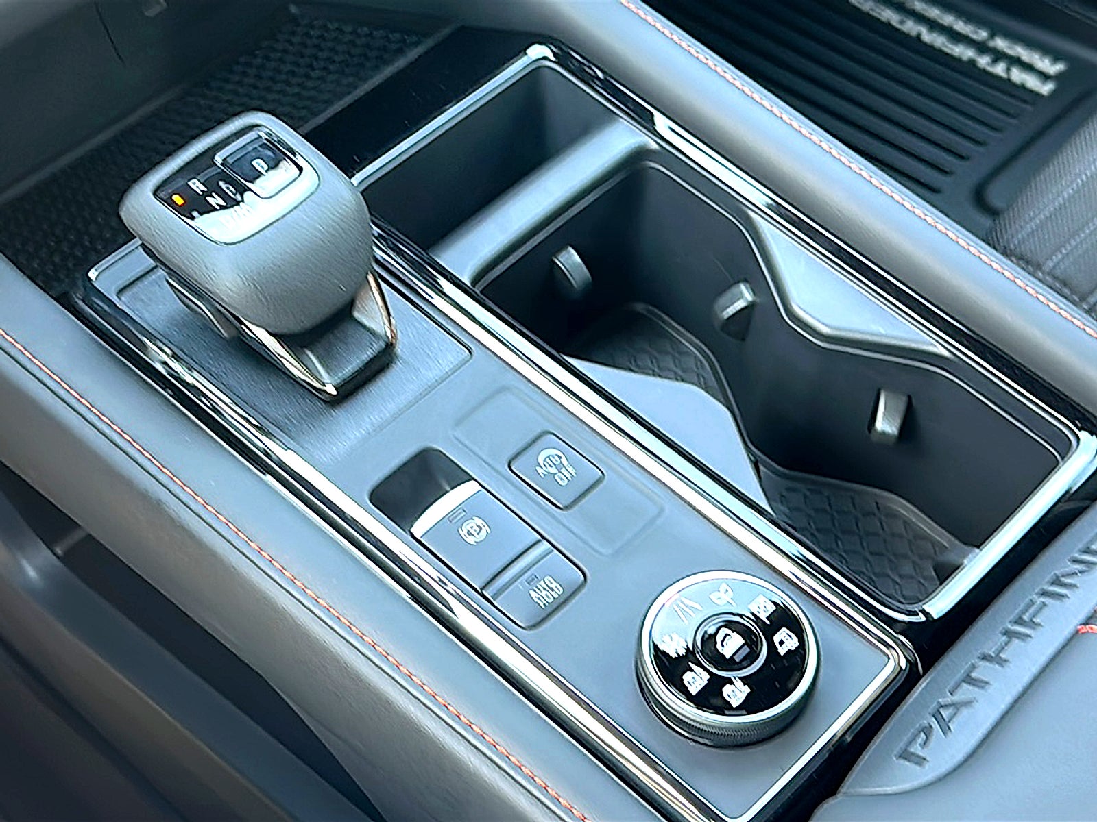 2026 Nissan Pathfinder Rock Creek®