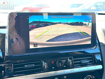 2026 Nissan Pathfinder SV