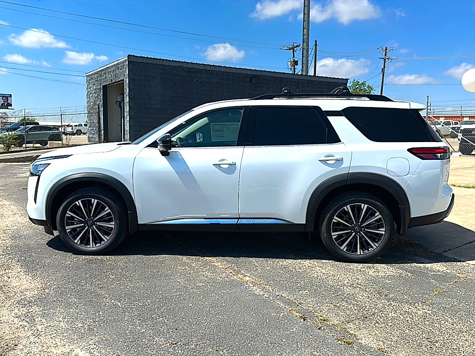 2026 Nissan Pathfinder Platinum