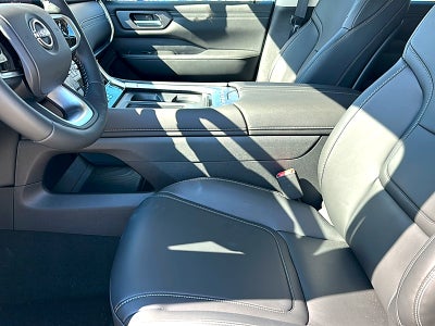 2025 Nissan Armada SV