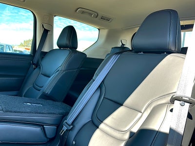 2025 Nissan Armada SV