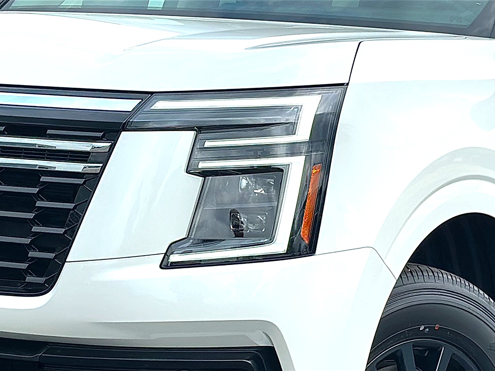 2026 Nissan Armada SV