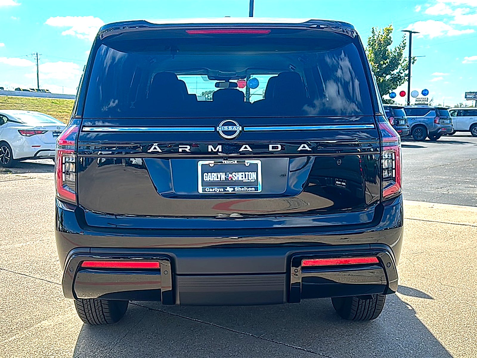2026 Nissan Armada SV