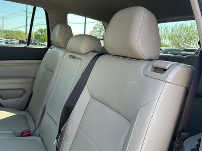 2022 Volkswagen Atlas 2.0T SE w/Technology