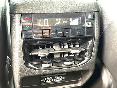 2023 Jeep Grand Cherokee L Laredo X