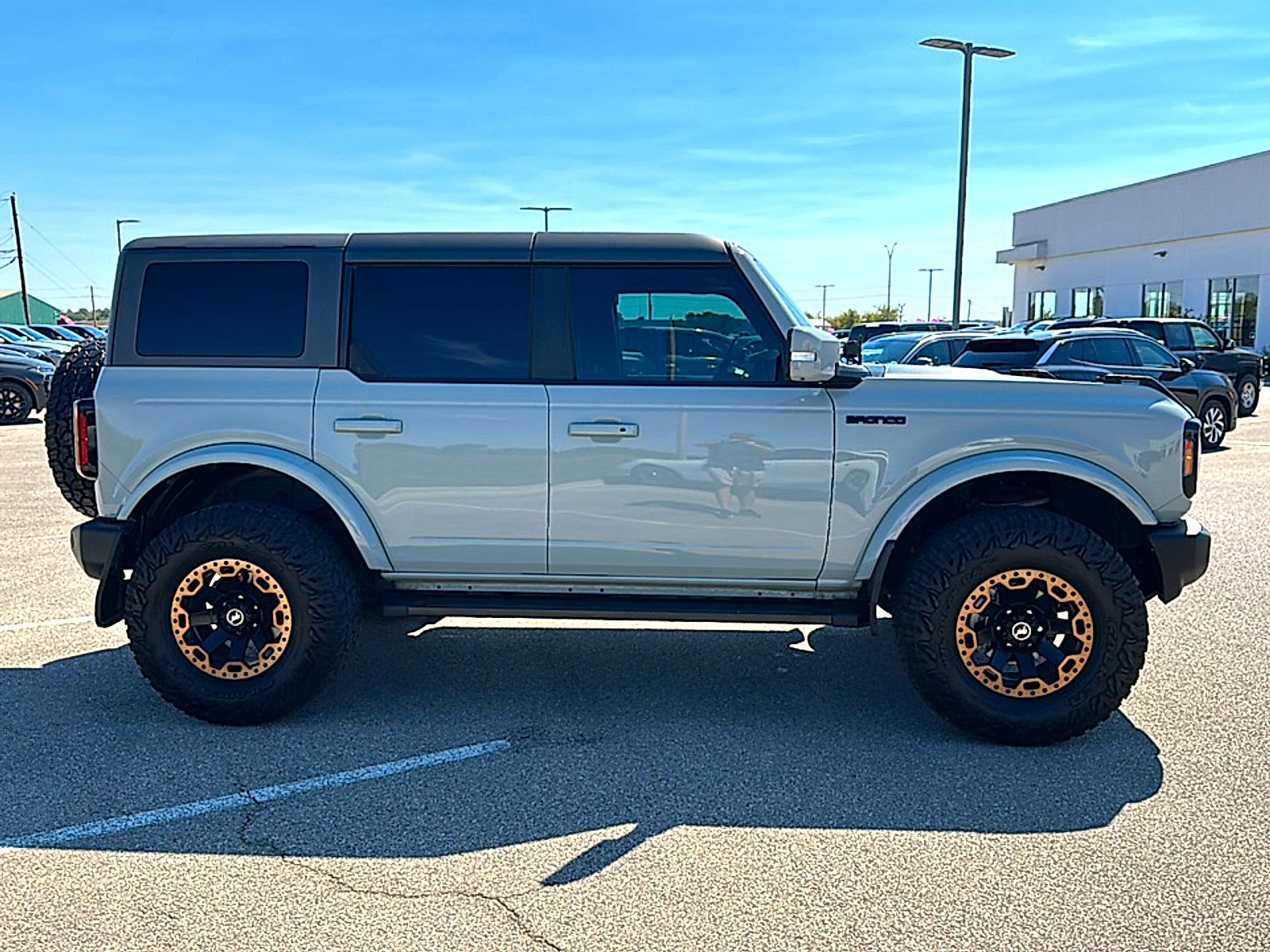 2022 Ford Bronco Outer Banks