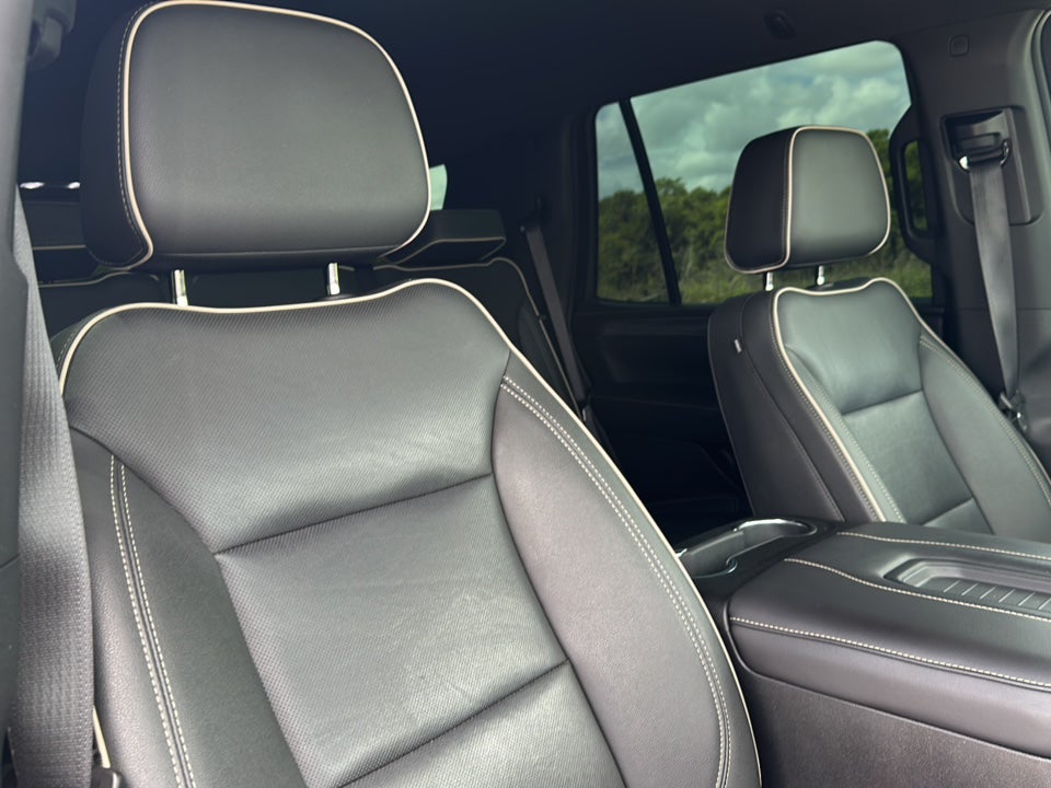 2022 GMC Yukon 2WD SLT