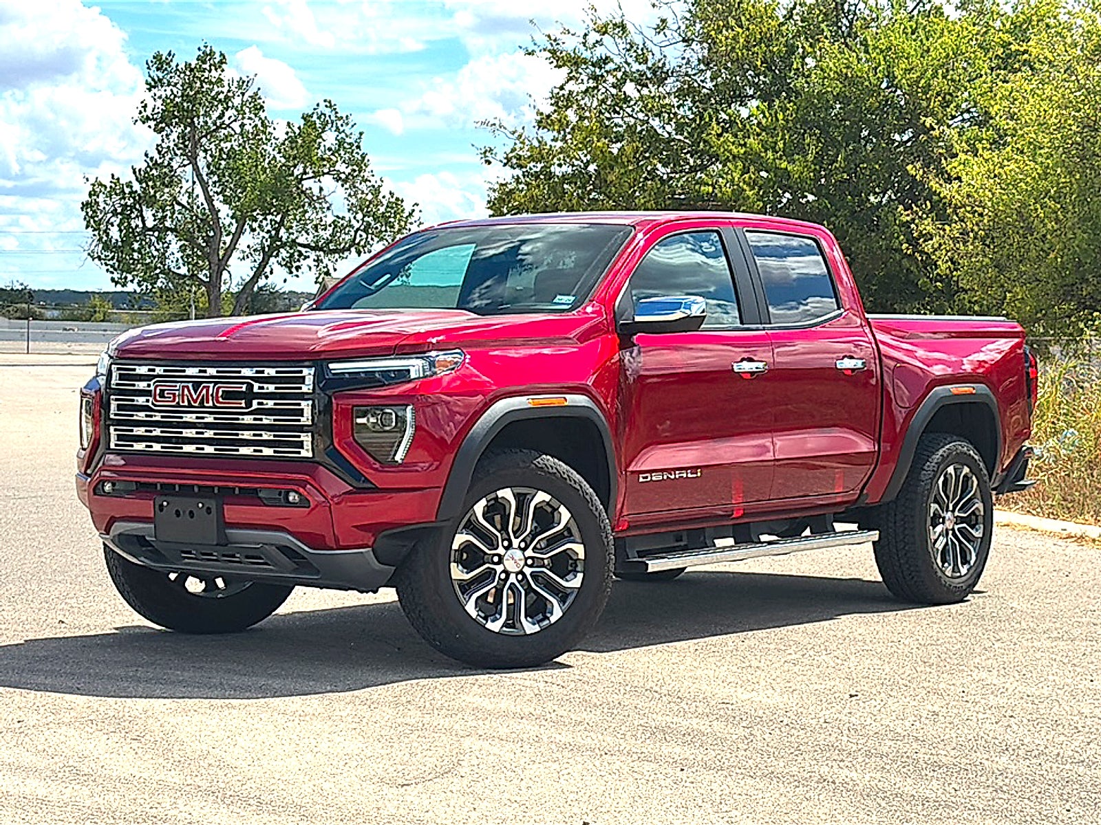 2024 GMC Canyon 4WD Denali