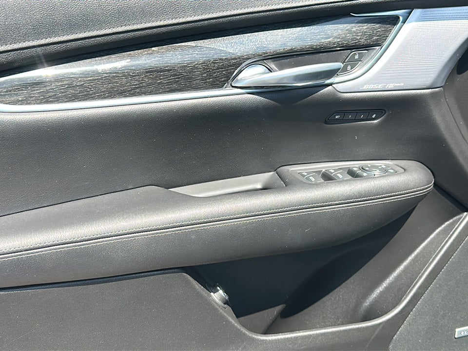 2020 Cadillac XT5 FWD Premium Luxury