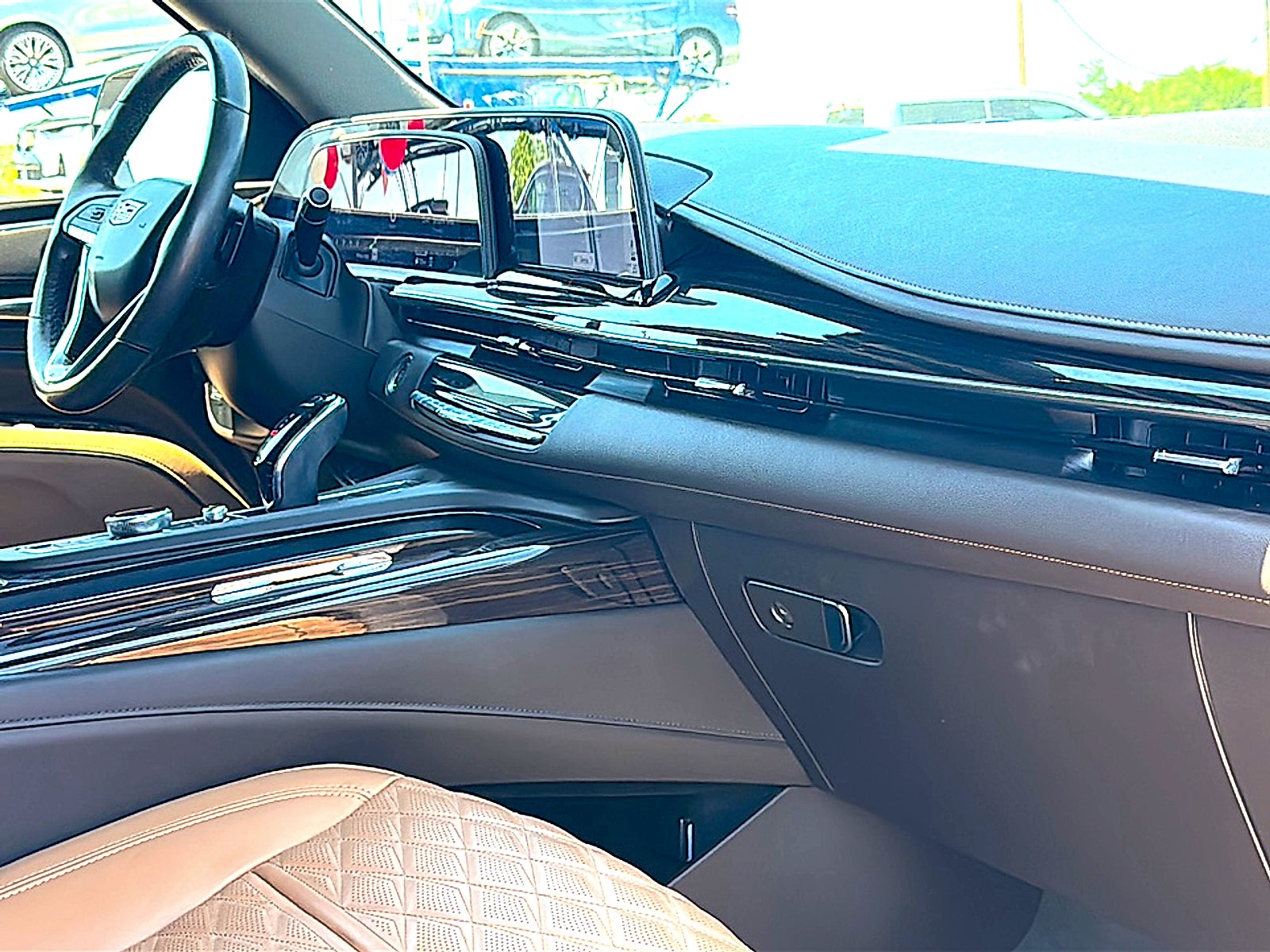 2021 Cadillac Escalade Premium Luxury