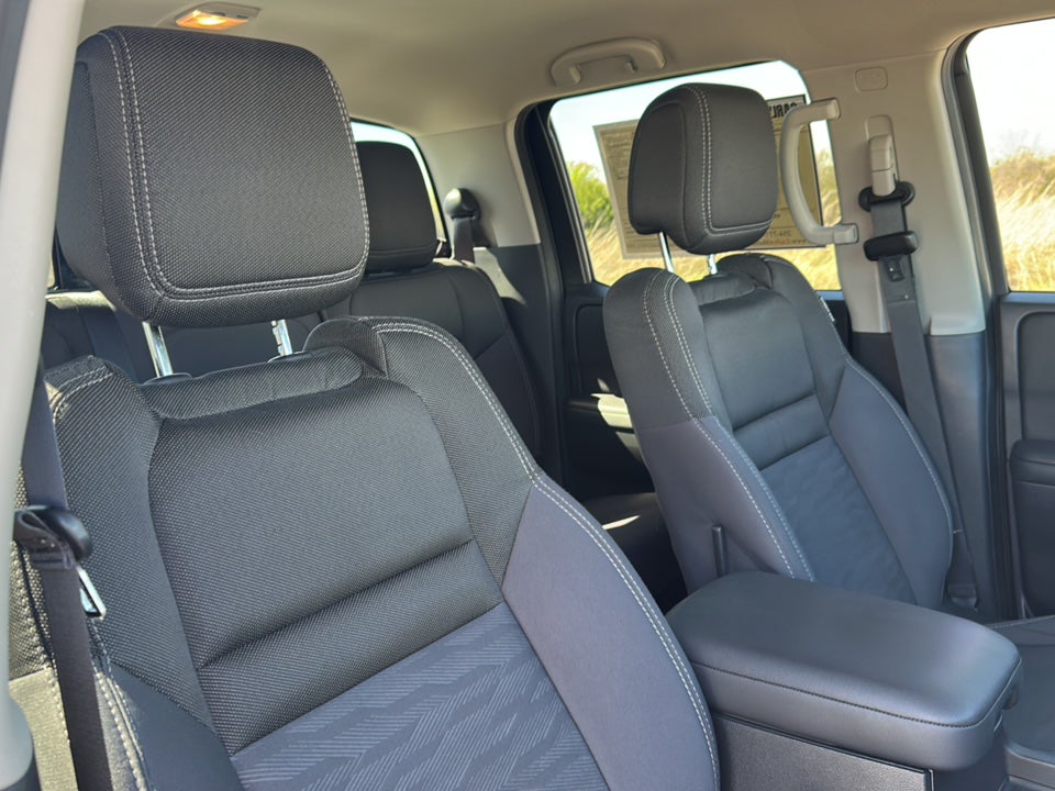 2023 Nissan Frontier Crew Cab SV 4x2