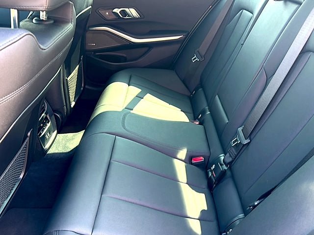 2021 BMW 3 Series 330i